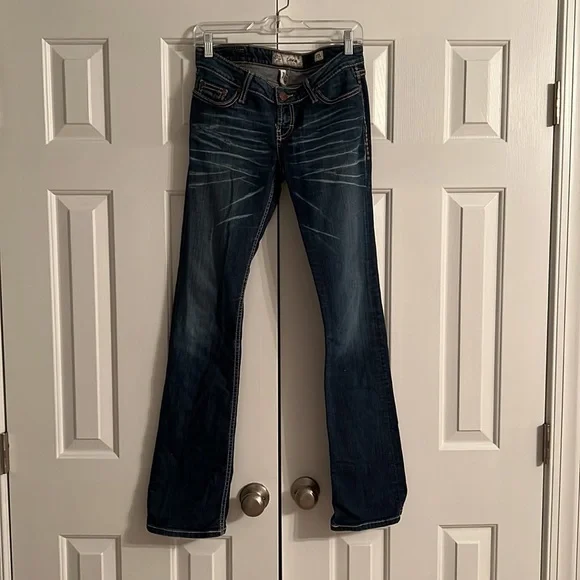 👖Buckle Sabrina Jeans Size 27 L 👖 - Picture 2 of 16